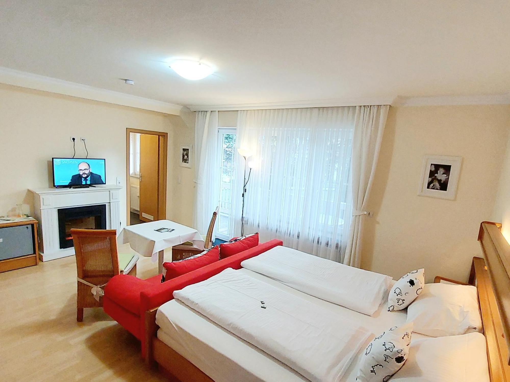 Parkhotel Ruhpolding Inklusive Chiemgaukarte Zewnętrze zdjęcie